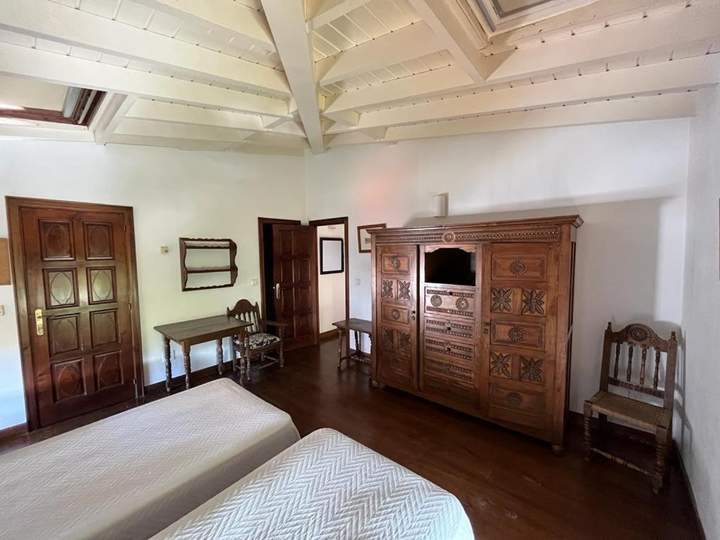 Apartamento Gaudi Комильяс Экстерьер фото