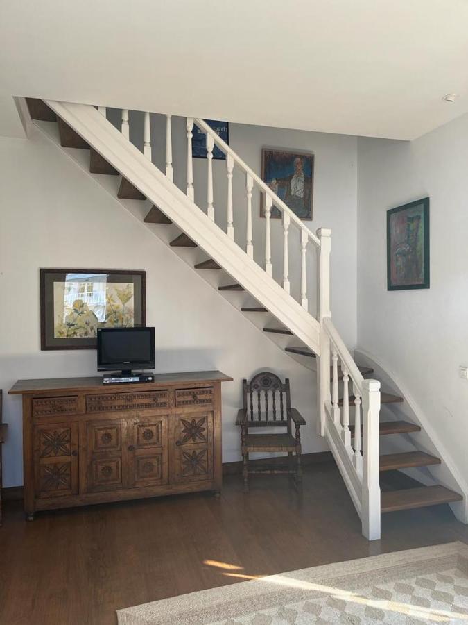 Apartamento Gaudi Комильяс Экстерьер фото