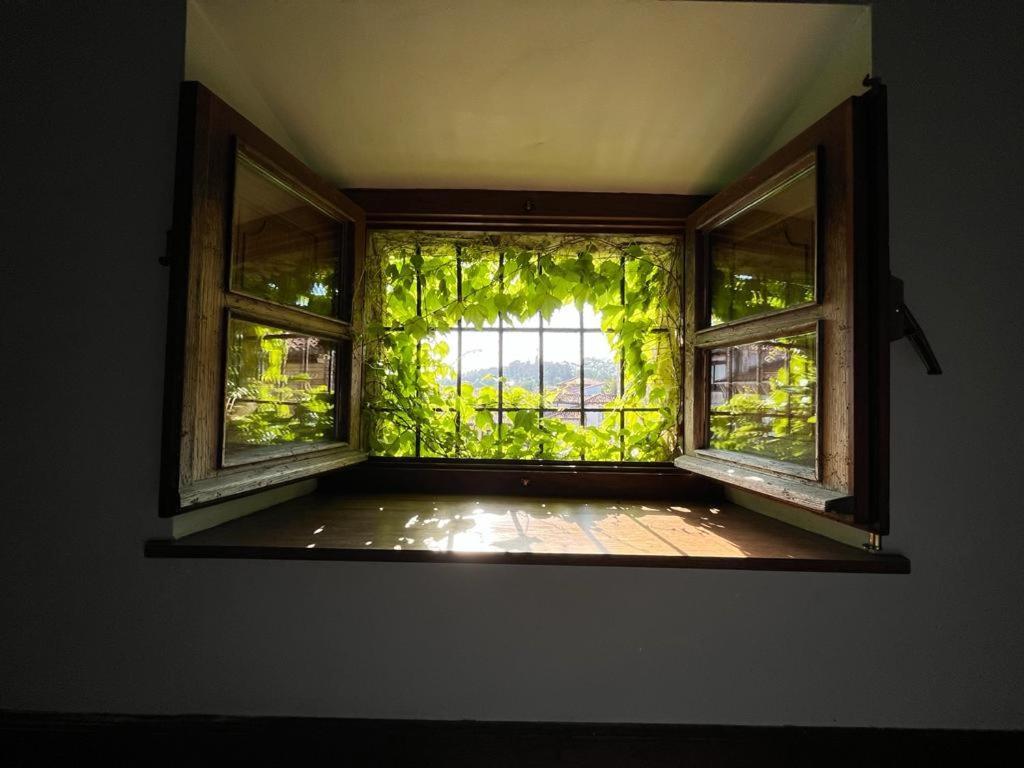 Apartamento Gaudi Комильяс Экстерьер фото